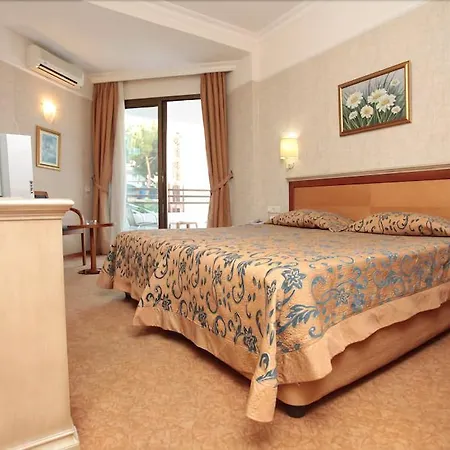 Palm Кушадасы