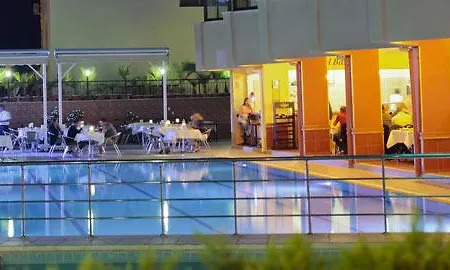 Palm Hotel
