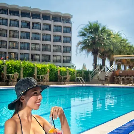 Palm Hotel 4*