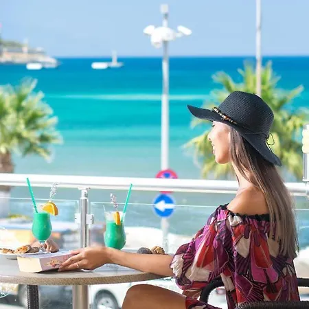 Palm Hotel 4*
